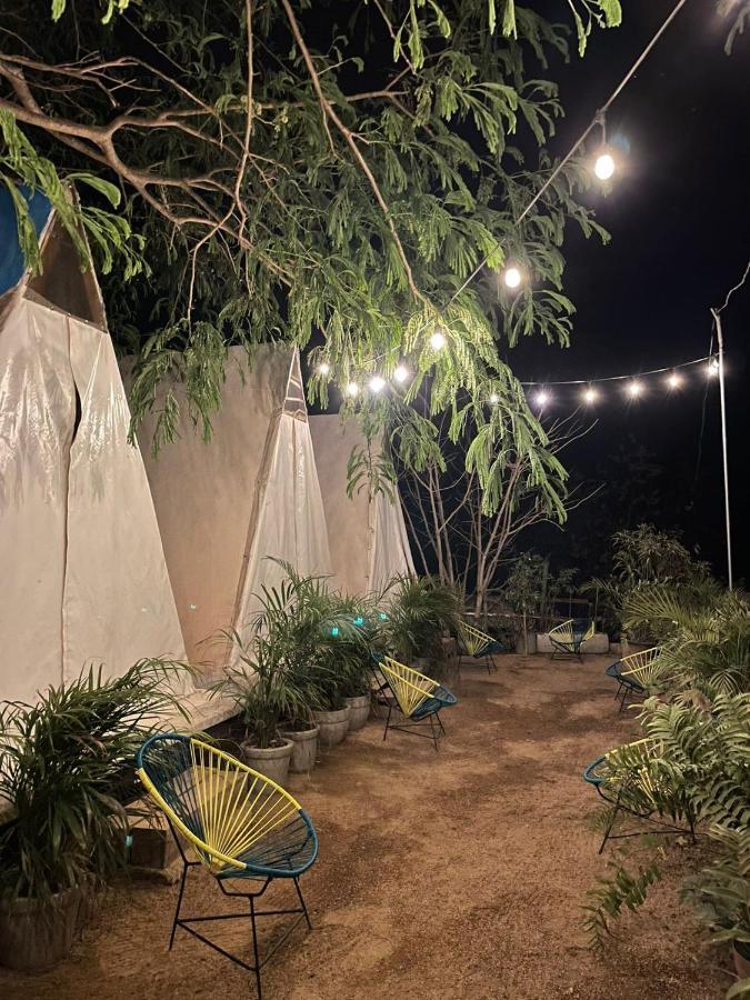 Glamping Tepeyollotl Hotel Troncones Exterior photo
