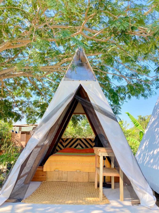 Glamping Tepeyollotl Hotel Troncones Exterior photo